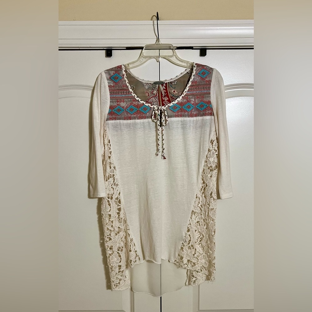 BKE Hi-Low Tunic with Sheer Back - Small - Cream, Maroon, Teal ….